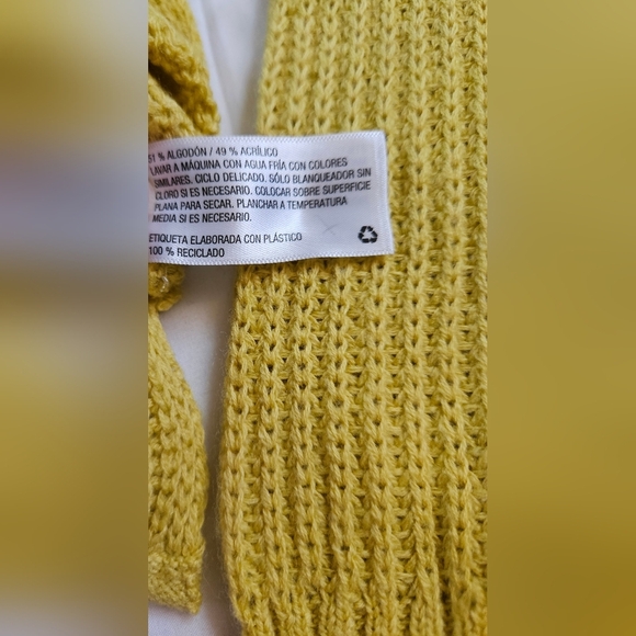 NWT Wild Fable Womens Yellow Cropped Crewneck Long Sleeve Sweater Size Small - Picture 6 of 9